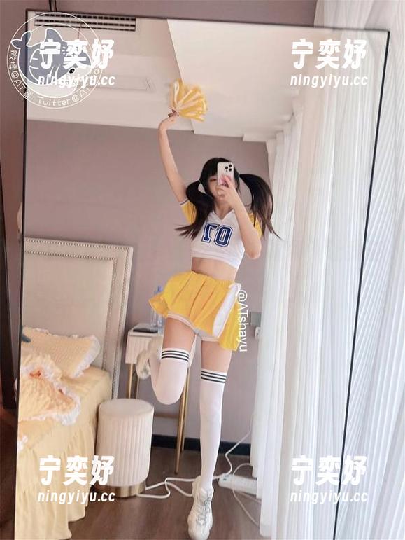 AT鲨 当白色泳衣遇到AT鲨:图包福利,让我整个夏天都在发酵!