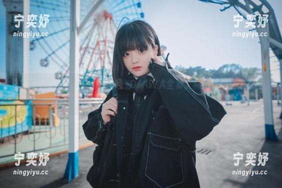 Jenny(정제니)的水中探险–DJAWA全集，真的好想给个泳圈！