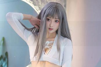 在线,Luisa_零纱的柴郡旗袍,有点迷,注意力有点不太稳定