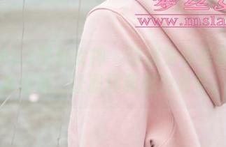 MSLASS梦丝女神 – 诗琪为你呈现OL写真合集，让职场和魅力并存。