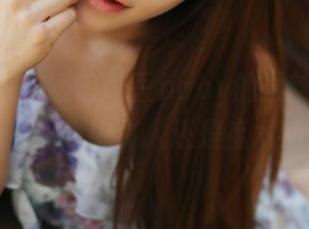 MyGirl美媛馆 – 豆baby的最新镂空写真集：空中飞人还是魔术师？