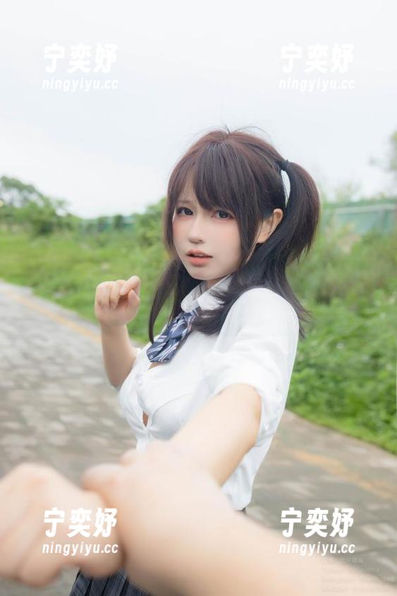 不会施法的Nyako喵子巫女只会用美图震撼你