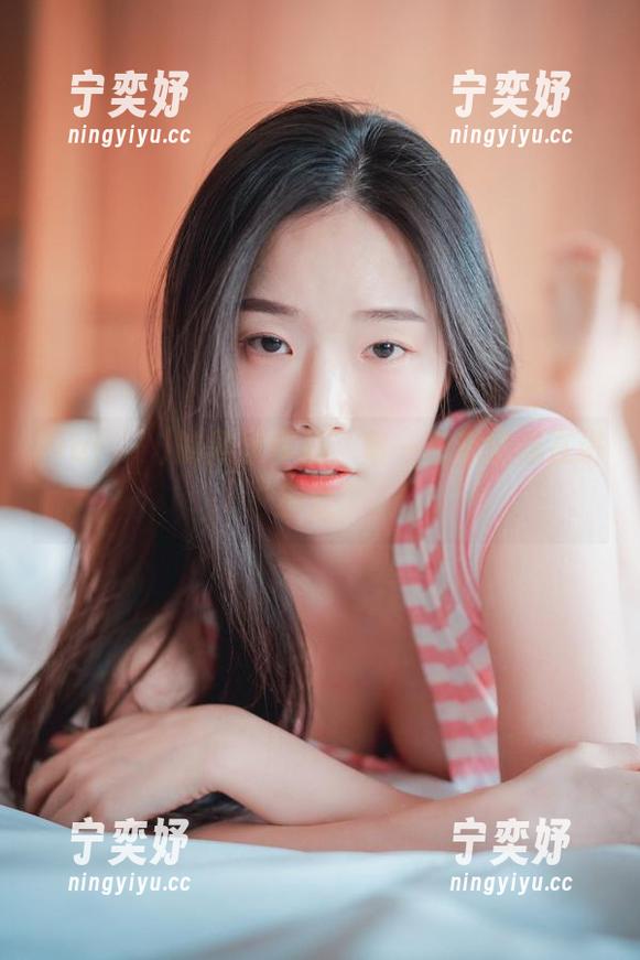 Pia(피아)的黑丝作品，每一根都好像在讲“别走”。