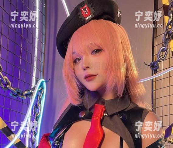 SayoMomo SayoMomo和那个纯白的图包,感觉我也陷入了一种清澈而恍惚的状态。