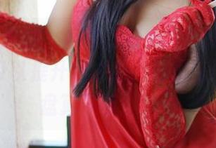 TGOD推女神 – 听说看汪佩妮Penny的瑜伽合集可以提升专注力，但我脑海里只在盘算午饭选啥…