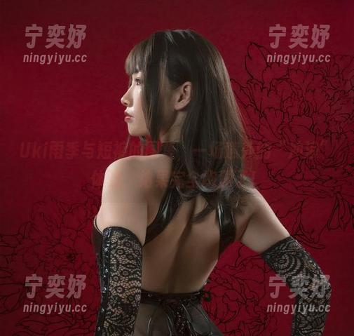 Uki雨季与短裤的图集，一场意外的“冲浪”体验，结果完全跑题了！