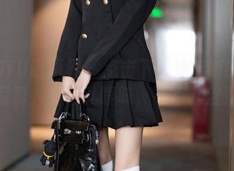 XIAOYU语画界 – 点击下载沐若昕的浴室写真，有点儿暧昧，有点儿湿润