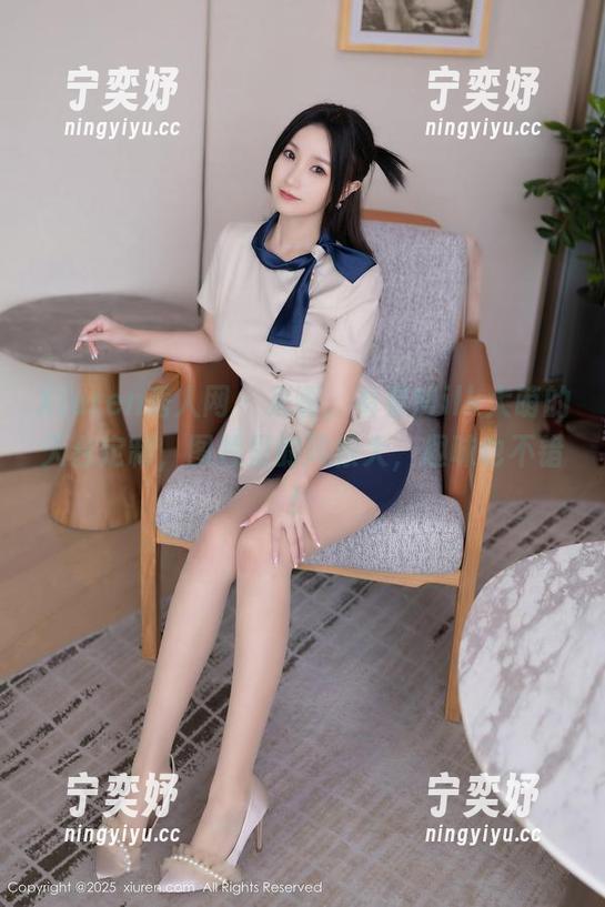 Xiuren秀人网-Milk大萌 Xiuren秀人网 - 来啊,看看Milk大萌的天台定制,图片里的风很大,趣味也不错!