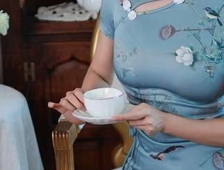 Xiuren秀人网 – 秘书的笔记本里，藏着冷月yuer的一切，这组写真第一次被翻开。