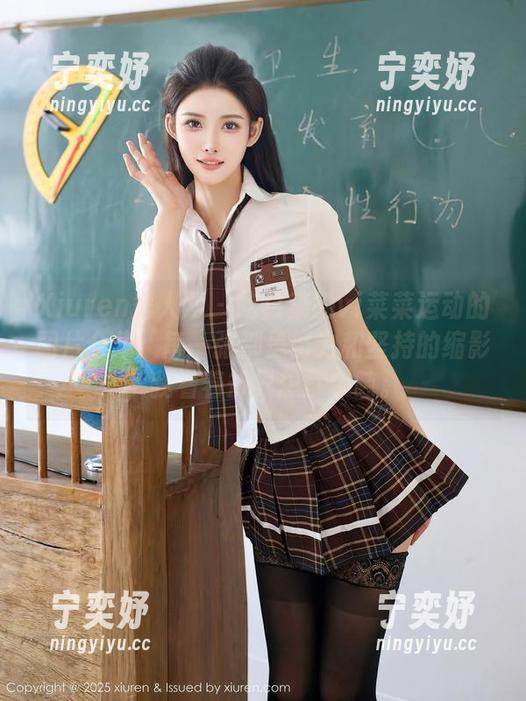 Xiuren秀人网-吃白菜的vi菜菜 Xiuren秀人网 - 吃白菜的vi菜菜运动的图片合集:每一张都是努力和坚持的缩影,我看着却只想打个盹。