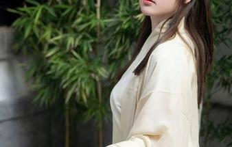 Xiuren秀人网 – 原图看安妮Tess的瑜伽，更新力满满，这是要把我隔着屏幕拉扯锻炼吗？
