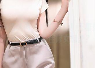 Xiuren秀人网 – 抓紧资源！王雅姗白衬衫——季度最佳修女造型？