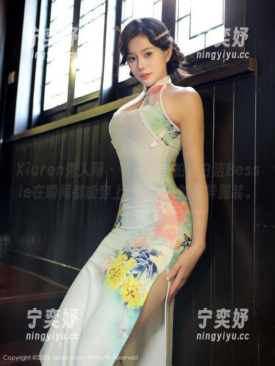 Xiuren秀人网-白洁Bessie Xiuren秀人网 - 每一次私拍,白洁Bessie在瞬间都能穿上天使身份的奇异服装。