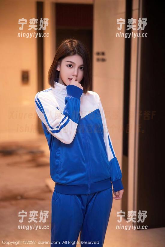 Xiuren秀人网-鱼子酱Fish Xiuren秀人网 - 教室都是风景,鱼子酱Fish拍到的图包,我这就定个小目标。