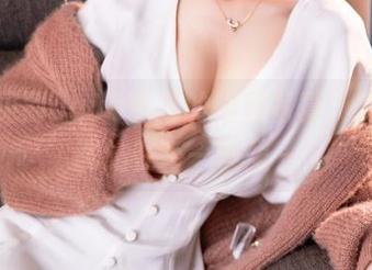 终于见到aqua水淼的福利写真，猎肠者就站在每一帧里～