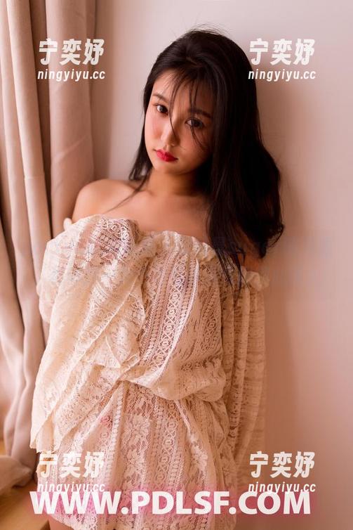 partycat轰趴猫-杨晨晨sugar partycat轰趴猫 - 杨晨晨sugar的资源,秘书这一角色也可以演绎得如此诱人