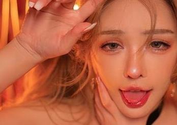微密圈 – 图库里，于芷晴用绷带缠满身体，像是在进行一些神秘实验？