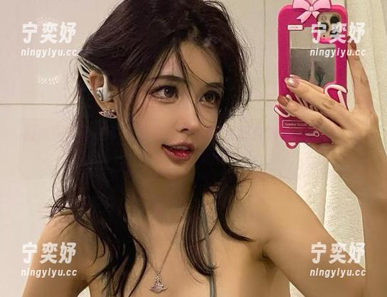 微密圈 - 坦白讲，于芷晴的秘密套图合集掺点俏皮，有种说不出的撩。