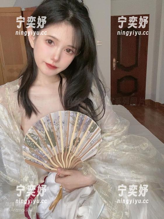 倦倦喵 疯了的倦倦喵就在这里,魅魔系列图片,记得分享!