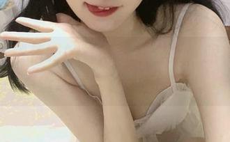 的确是倦倦喵的甘雨写真合集，眼神里那点倦意着实让人想多了。