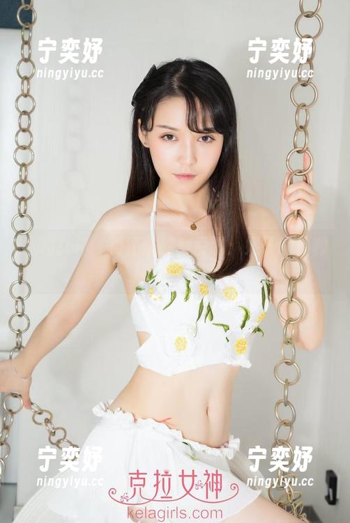克拉女神-妮子 克拉女神 - 再不关注就亏啦:妮子的福利旗袍特别版