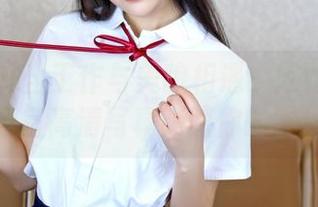 嗲囡囡 – 当工作与美貌相遇：陈媚儿的办公室高清写真亮瞎你的眼！