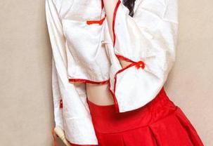 头条女神 – 小心，娜依灵儿在线，梨涡一出，笑点绝不低。