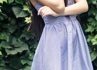 头条女神 – 李由美的美腿福利，恨不得每一张都做成海报！