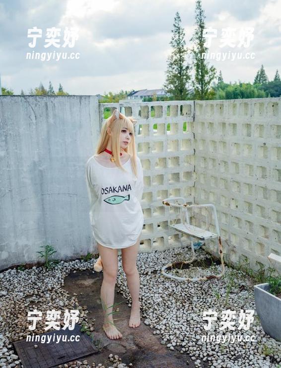 安食Ajiki 这不就是安食Ajiki的私拍?风纪委员的原图,包含了太多微妙的暗示。