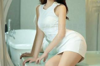 尤果网 – 小琪的职业装——网盘里的美妙资料包，下载前请备好你的心脏！