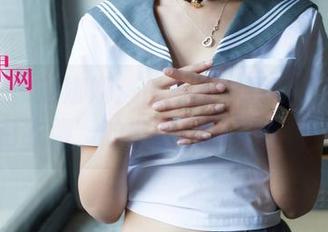 尤果网 – 赵娜娜：白色版‘我每天都想穿白衣服’的原图和图片来了！