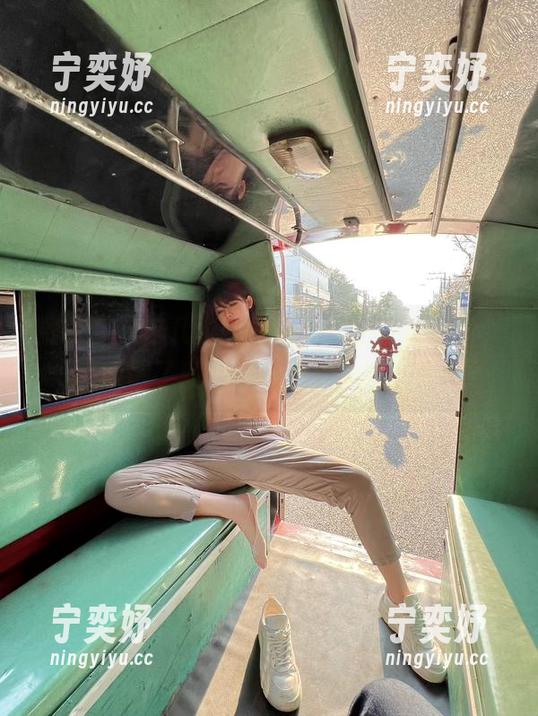 微密圈 - 这几张就是阿朱啊的最新图片，唤醒了我心底的柔软，醉了。