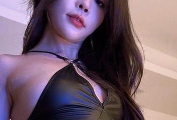 微密圈 – 徐莉芝泳衣分享，看她的身材我就想给自己打个折