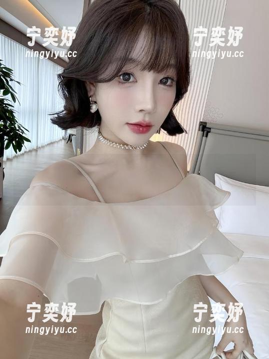 微密圈 - 徐莉芝比基尼：一图在手，口水就在嘴边的原图！