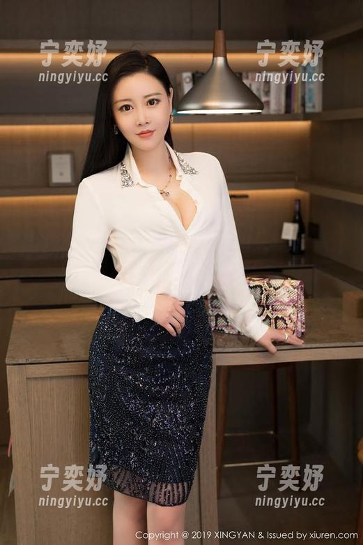 星颜社 - 李若汐ci的自拍大狂欢：高清之路，谁能抵挡？