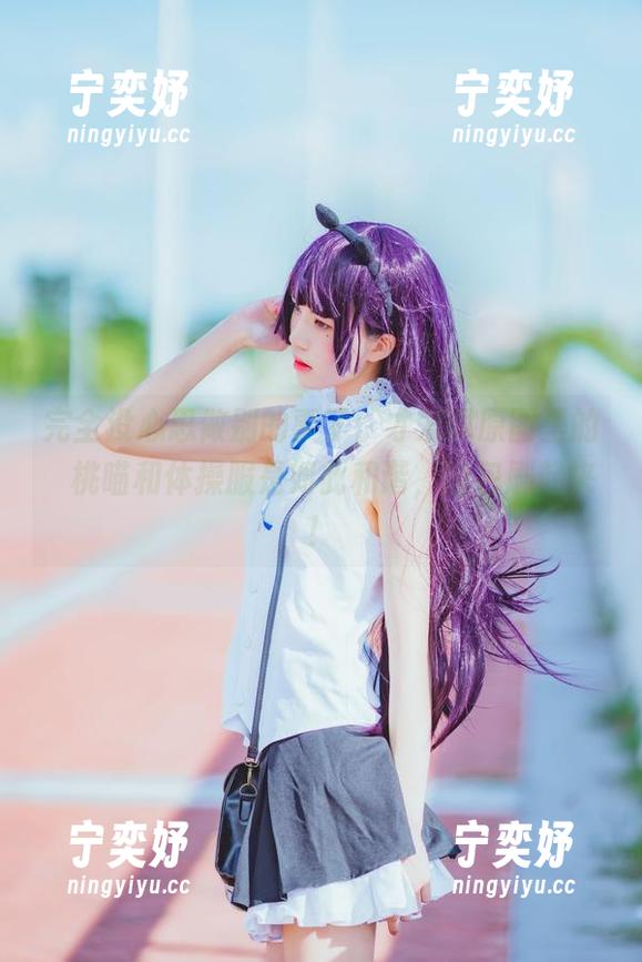 桜桃喵 完全没心思做别的事了,才发现原图里的桜桃喵和体操服是如此和谐,图包刷起来!