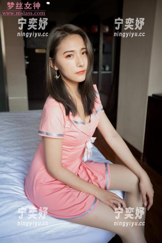 梦丝女神 - 宁夏的《裤里丝》套图，精选每个细节，不得不点个赞！