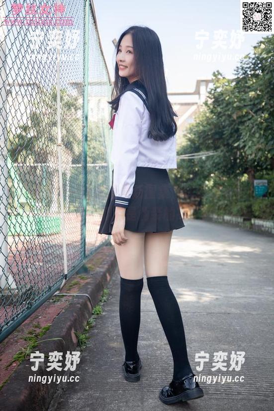梦丝女神-魏婷婷 梦丝女神 - 魏婷婷最新图集,睡衣瞧着如此无辜,可能是伪装的高手!