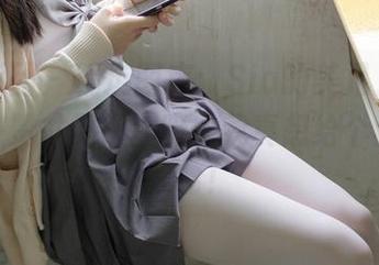 森萝财团 – 精选图库：Sia的美足，这得有多少赞才配得上呀？我真想给个大奖直接给！