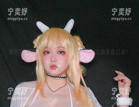 停不下来！椒妮佐仁的“大凤”套图，让我直吞口水！