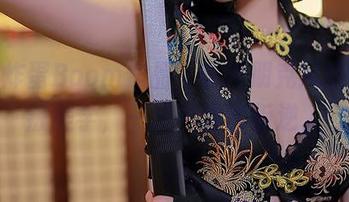 精选炸蛋Boom作品，赛博朋克风格的反叛美学，一抹不羁的叛逆。