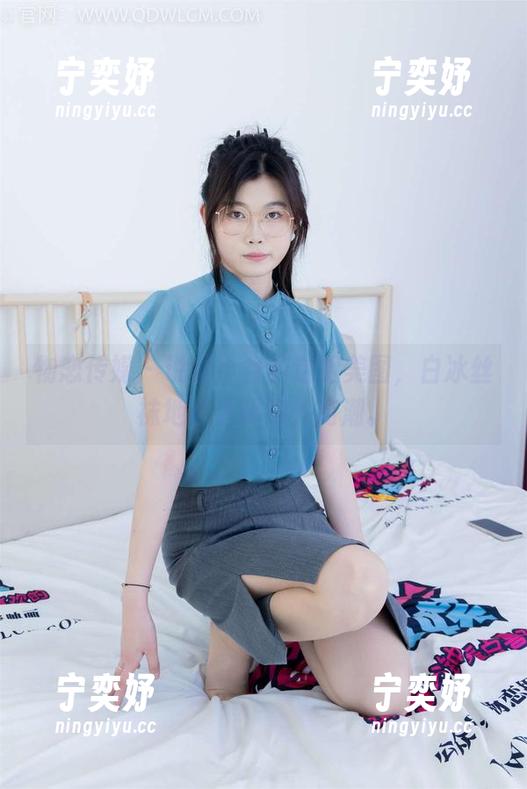 物恋传媒-小谷 物恋传媒 - 说说小谷的这组美图,白冰丝袜地点选择意外高潮。