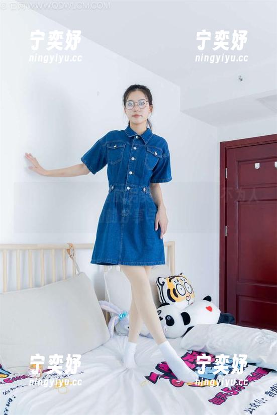 物恋传媒 - 橘酱的另类姐姐：那些不为人知的分享与图片