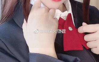 神探火狸狸大驾光临，明日方舟的红霞在图片里翻滚，等我来解读。