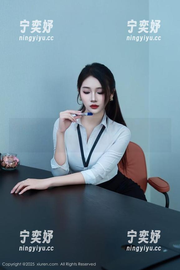 秀人网-史雨姐姐 秀人网 - 不得不看!史雨姐姐的清纯美图,哎呀,这眼睛~