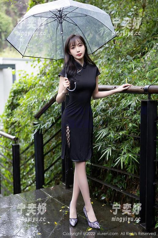 秀人网-林文文yooki 秀人网 - 林文文yooki专属:从学妹到美图,一路好戏连台!