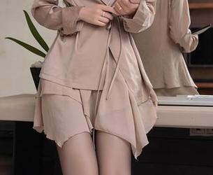 秀人网 – 这一组果儿Victoria的豹纹写真，图库里再看一遍也不嫌多