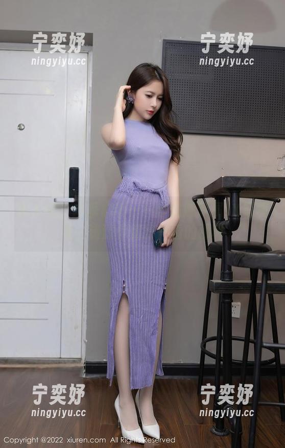 秀人网-芈琳娜 秀人网 - 本季必收——芈琳娜专属JK写真集,资源你值得一看的那种