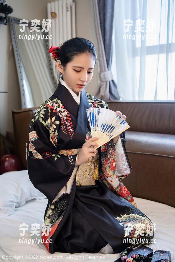 秀人网-陈梵妮Fanny 秀人网 - 陈梵妮Fanny的私房图片——这自恋得也是没谁了