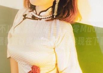 浴缸不止是清洗的地方，穆零Mu0的图集里藏着难以言喻的情绪，趁现在下载！